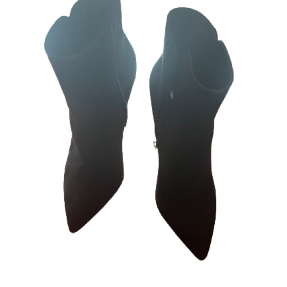 JLo winter suede booties - Picture 2 of 5